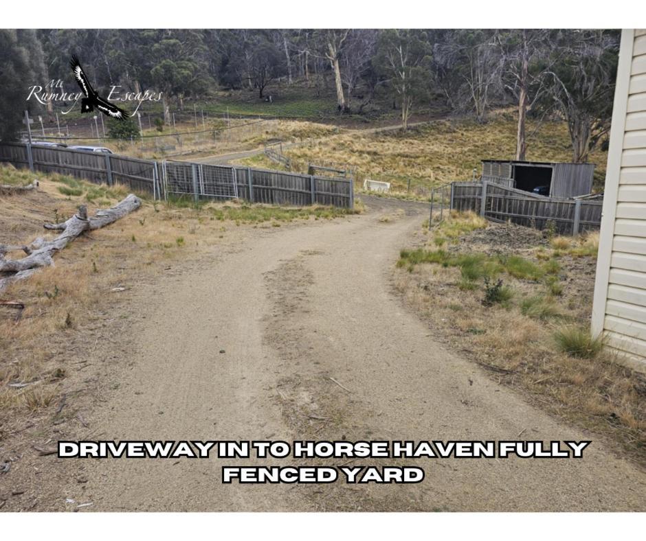 Mount Rumney Escapes - Platypus Cabin ภายนอก รูปภาพ